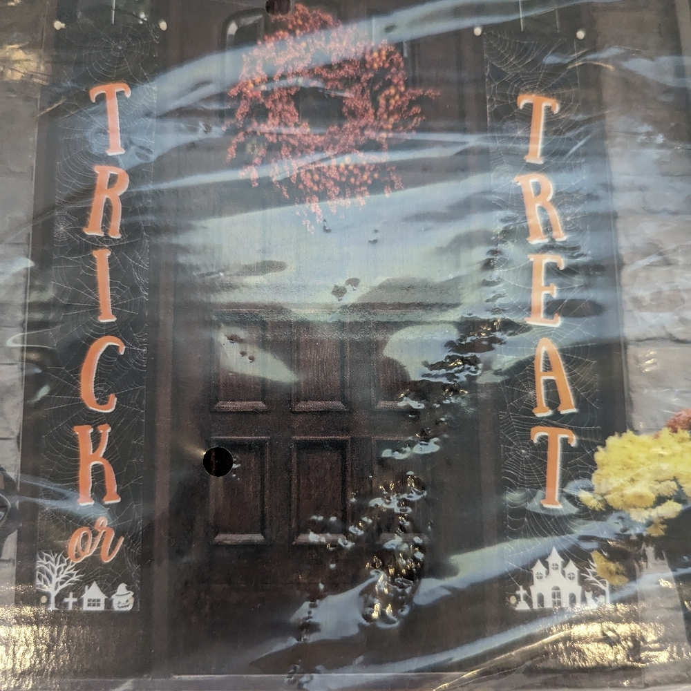 Pair of Halloween banners